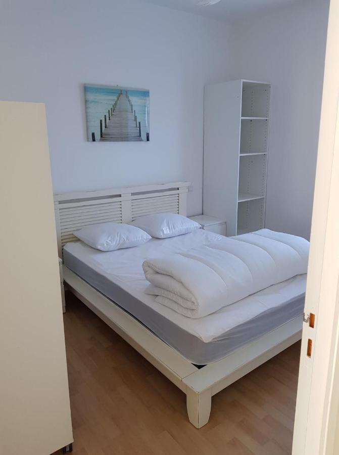 Appart Cosy Plein Centre Apartment Saint-Pol-de-Léon Exterior foto
